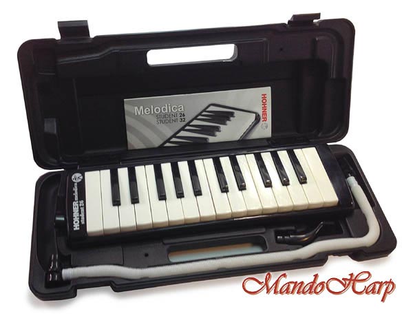 MandoHarp - Hohner Melodica - 94261-5 Student 26 Soprano