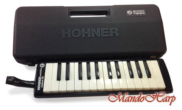 MandoHarp - Hohner Melodica - 94261-5 Student 26 Soprano