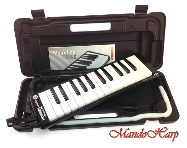 MandoHarp - Hohner Melodica - 94261-5 Student 26 Soprano